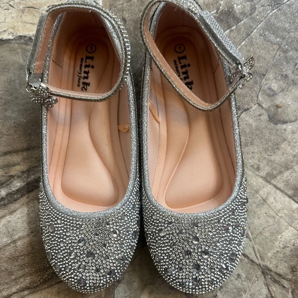 Link Sparkling Silver Dress Shoes for Kids